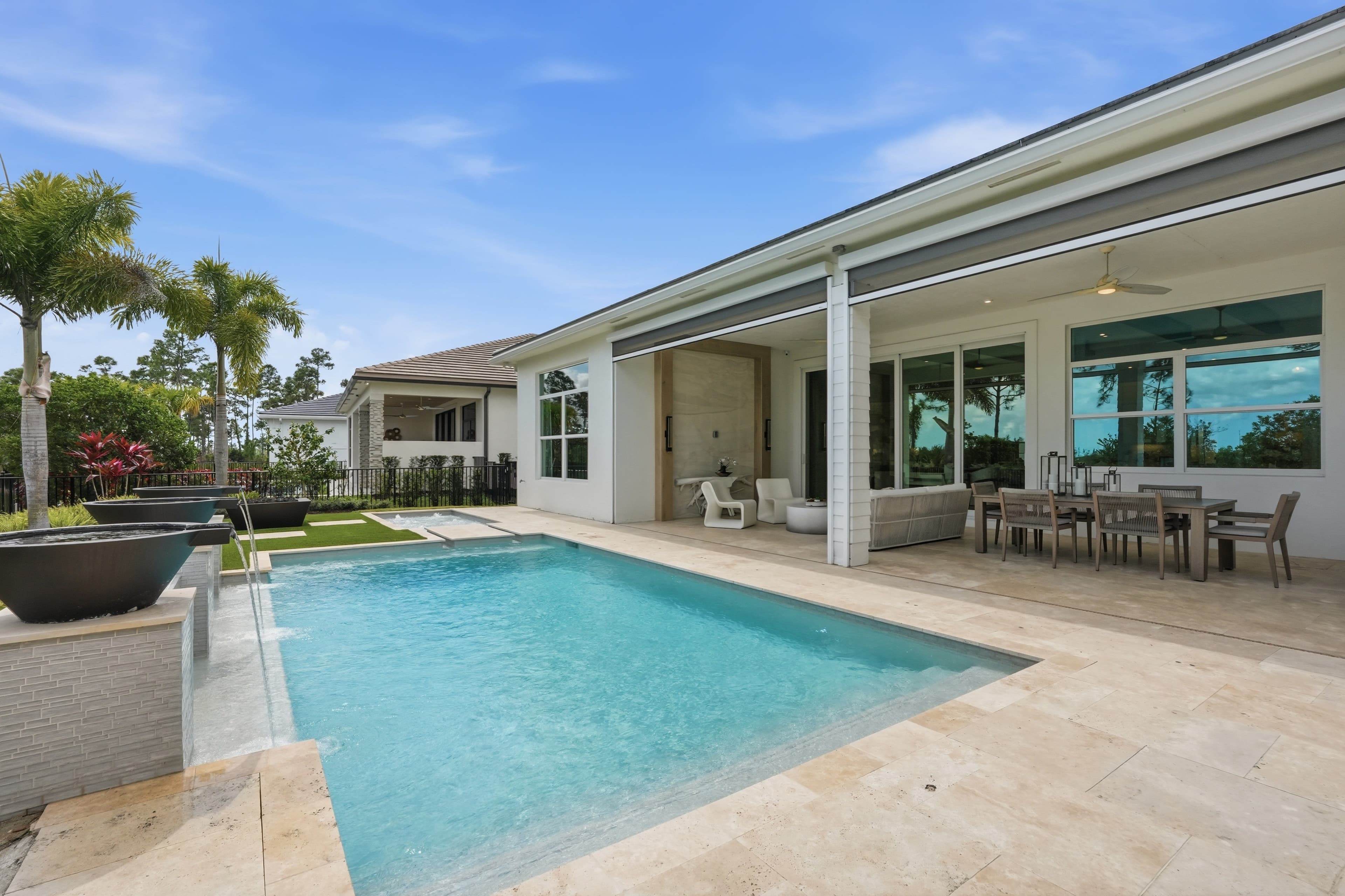 pool in palm beach gardens